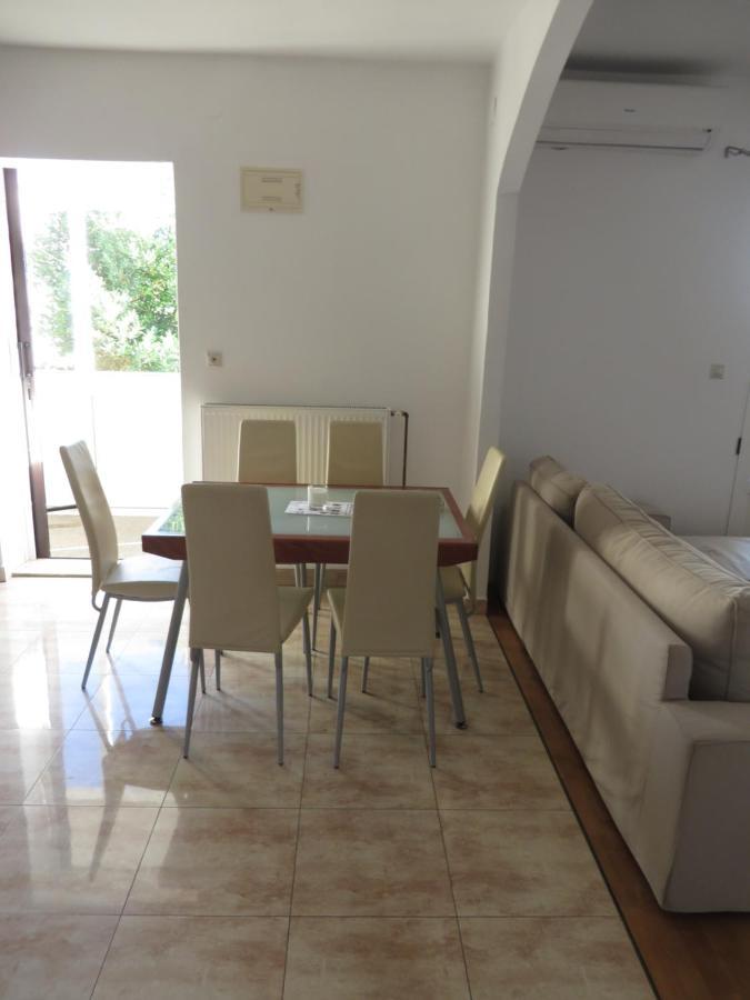 Apartments Tonka Pakoštane Εξωτερικό φωτογραφία