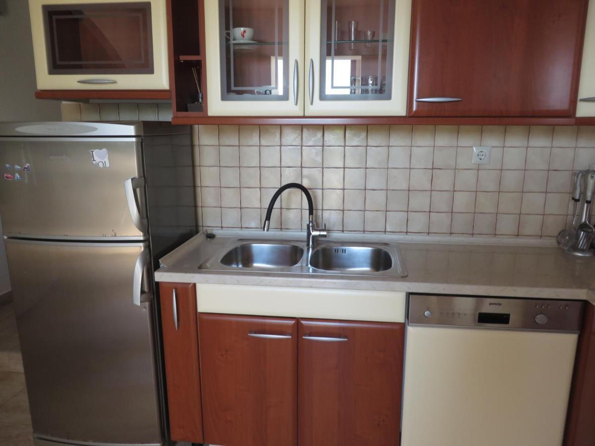 Apartments Tonka Pakoštane Εξωτερικό φωτογραφία