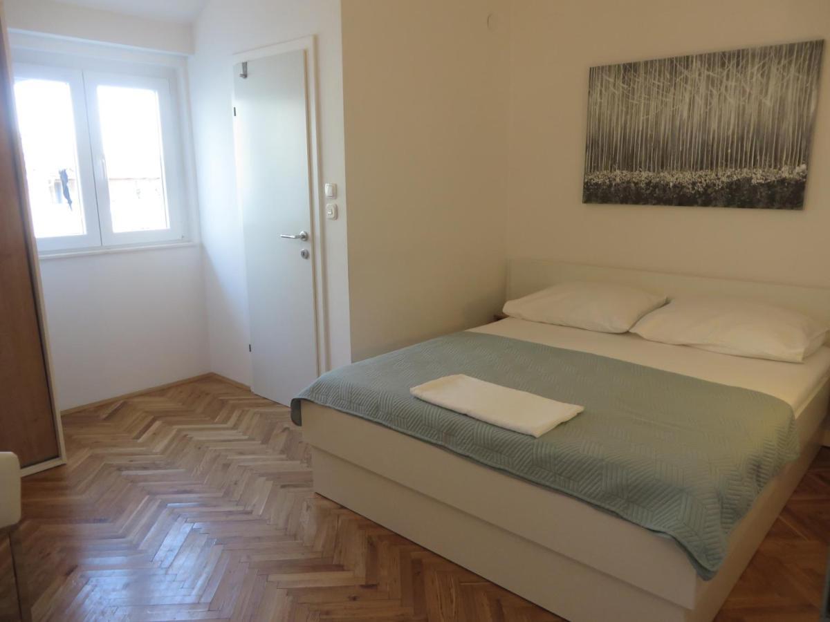 Apartments Tonka Pakoštane Εξωτερικό φωτογραφία