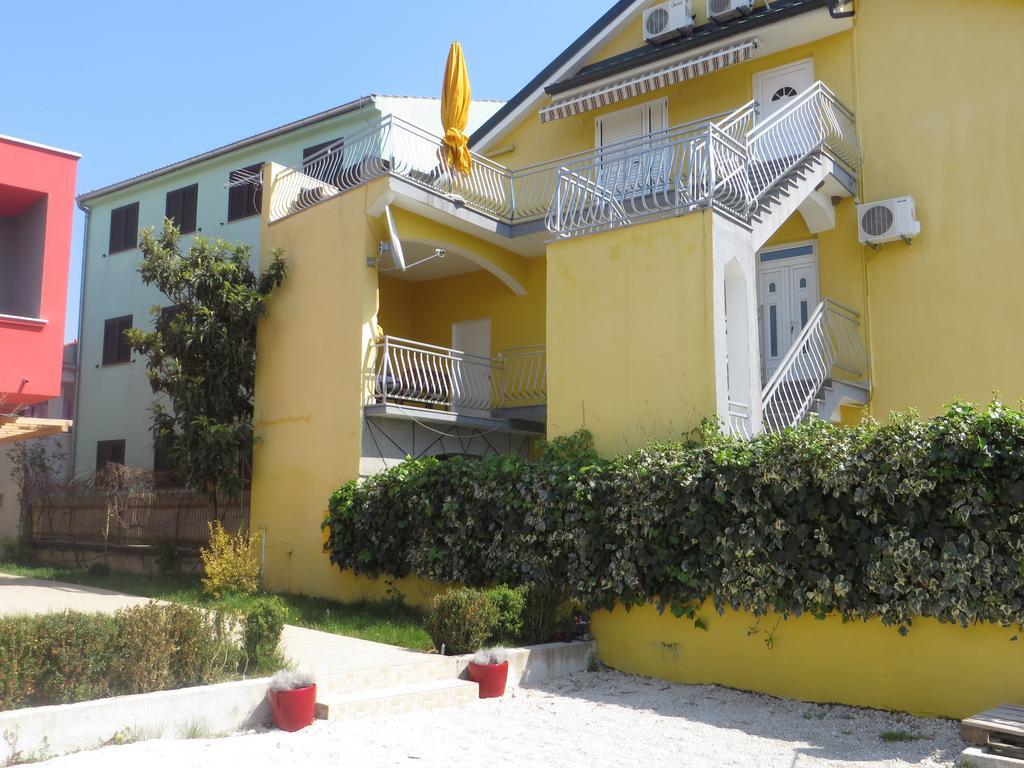 Apartments Tonka Pakoštane Εξωτερικό φωτογραφία